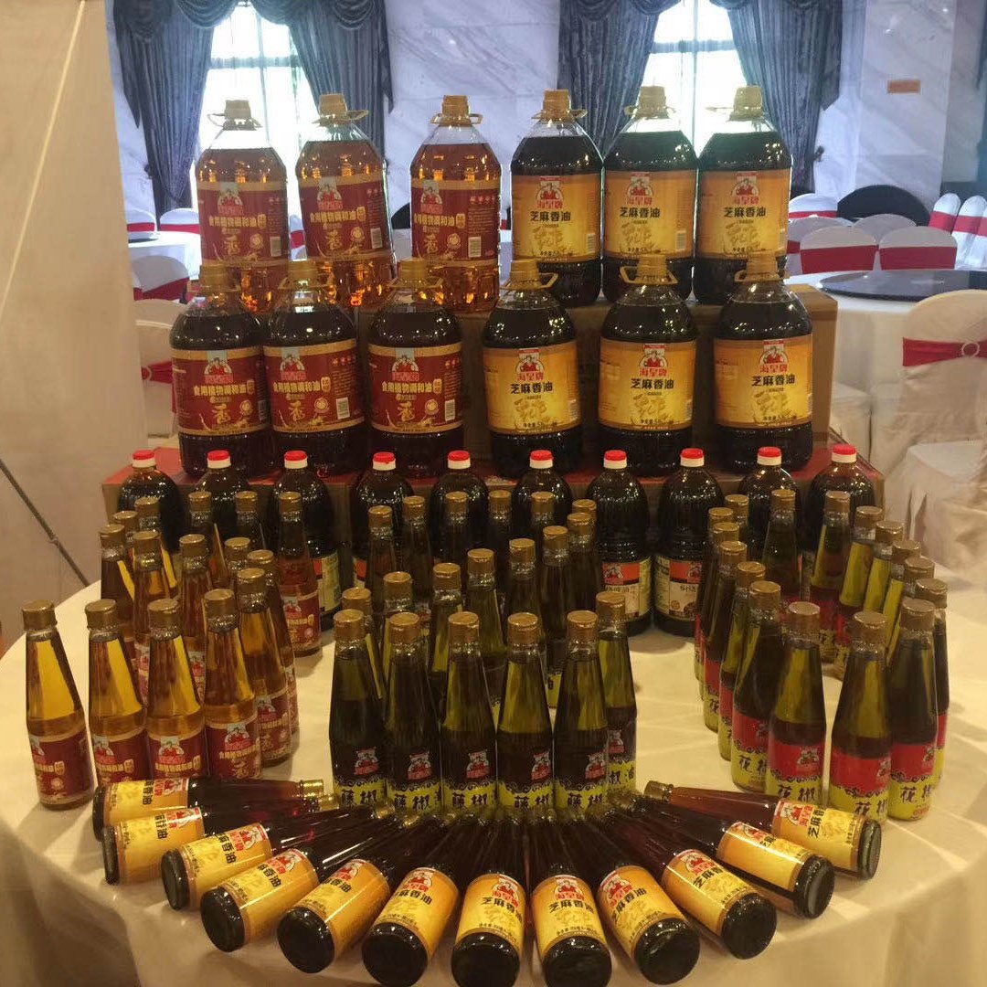 OEM Aromatic Pressed Squeezed Pure Sesame Oil for Food Cooking