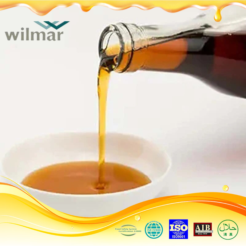 a Large Amount of Barreled Peanut Oil / Blended Oil / Corn Oil / Rapeseed Oil / Sesame Oil / Edible Oil / 100% Pure Sesame Oil